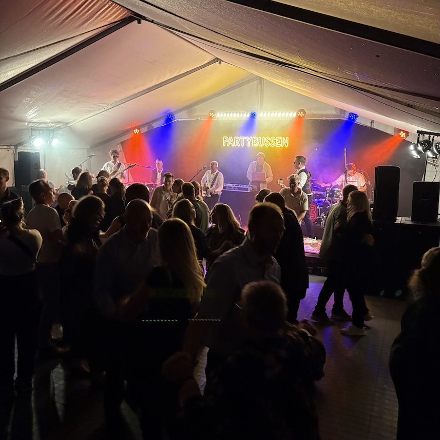 Koncert Partybussen